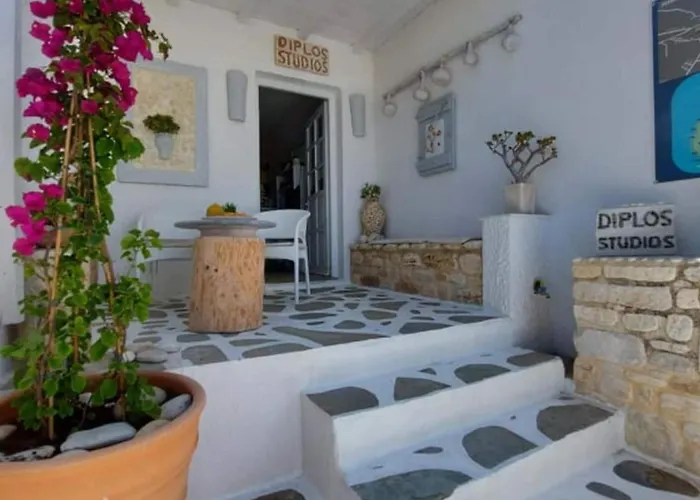 Diplos Parikia (Paros)