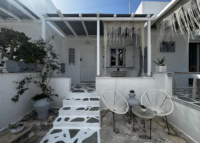 Diplos * Parikia (Paros)