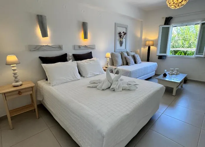 Diplos Parikia (Paros)